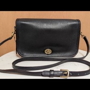 Vintage Coach Pocket Purse Bag 9755